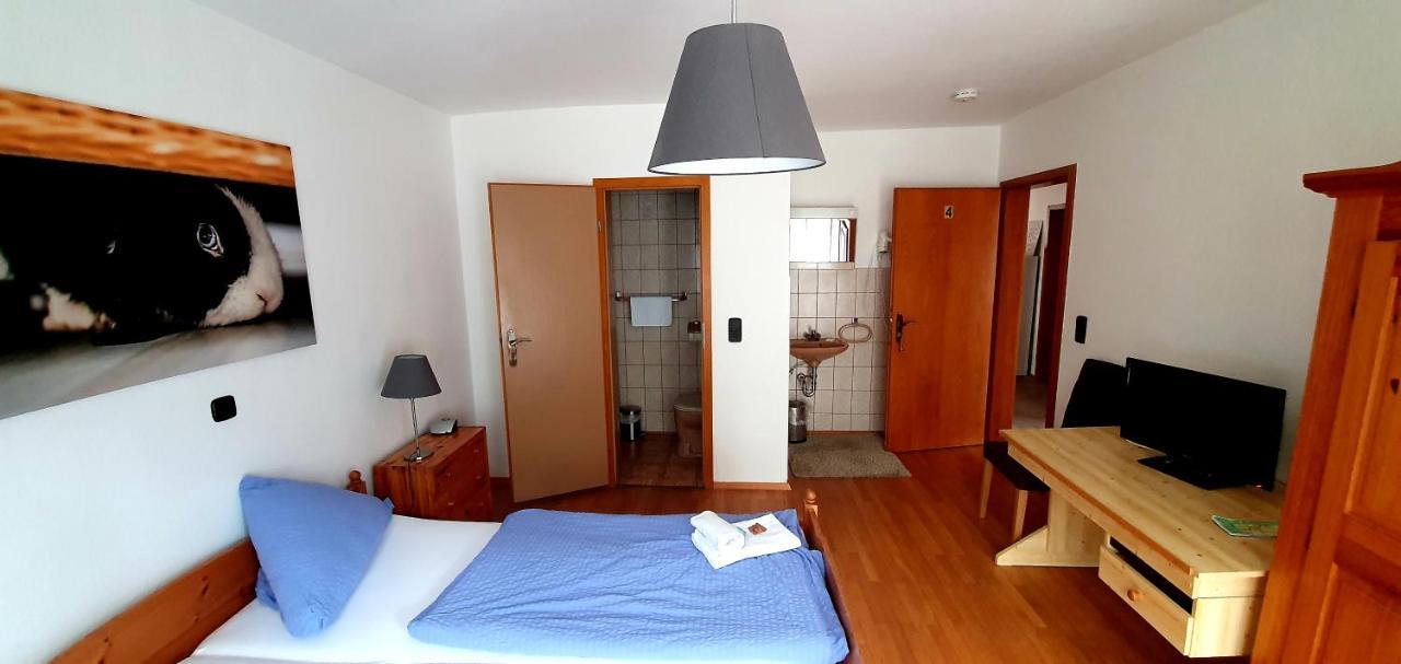 Grüner Baum Otel Neckargerach Dış mekan fotoğraf